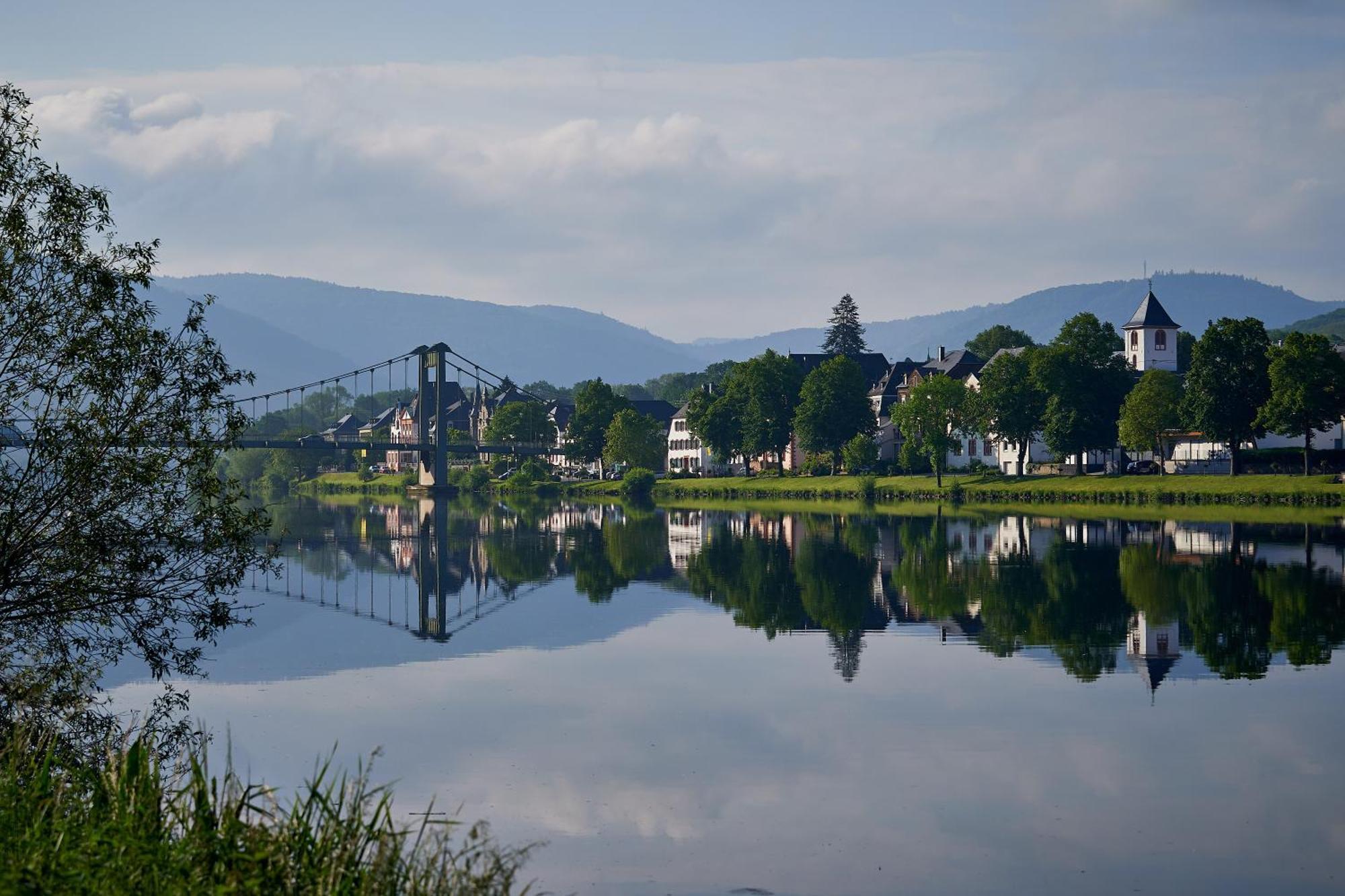 Sonnenuhr Bed & Breakfast Bernkastel-Kues Bagian luar foto