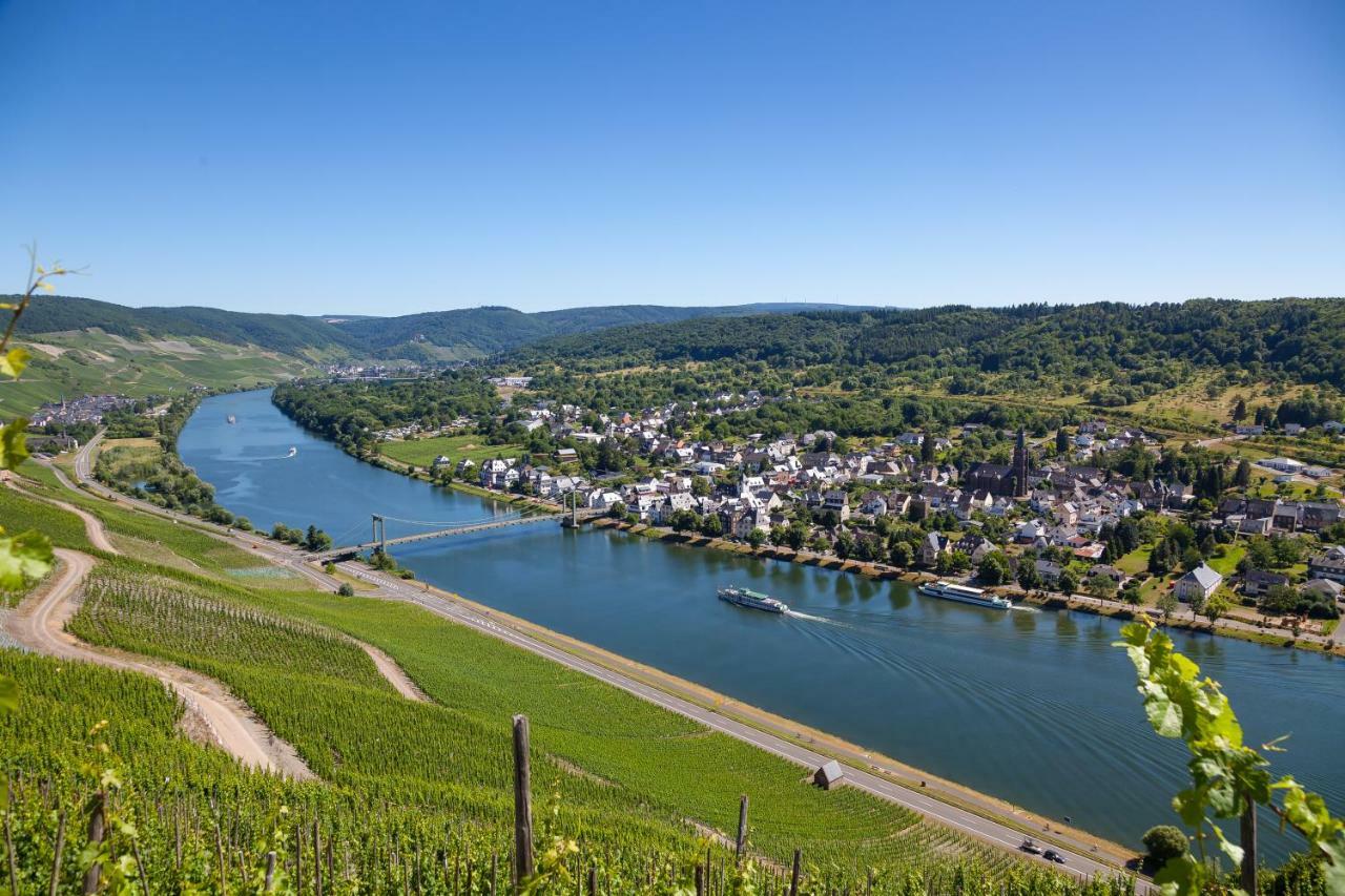 Sonnenuhr Bed & Breakfast Bernkastel-Kues Bagian luar foto